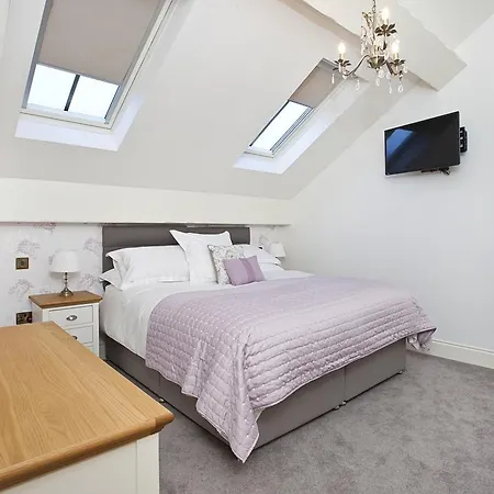 Holtby Grange * York